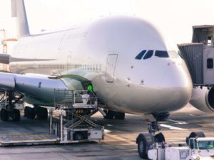 Airbus se lanza a una competición “agresiva” contra Boeing por el mercado de la carga aérea